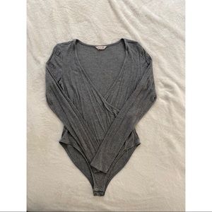 ✨ NWOT Gray Body Suit ✨